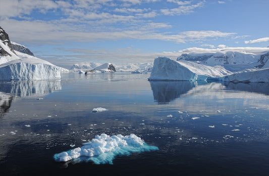 Antarctica ice field melt